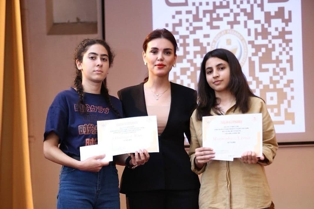 Təqaüd şəkli 1